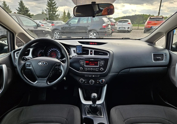 Kia Ceed cena 29900 przebieg: 185901, rok produkcji 2014 z Warszawa małe 106